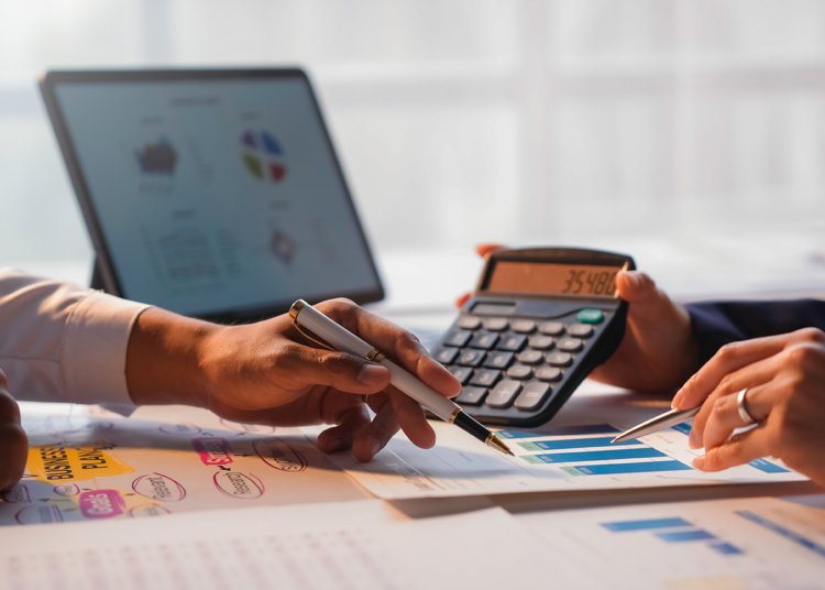 Title: Mastering E-Commerce Accounting Amid the Corporate Tax Landscape in the UAE