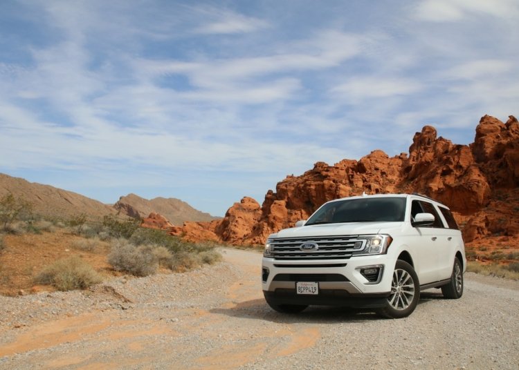 Illustrative modern car for story about new vehicle brands in Gulf markets