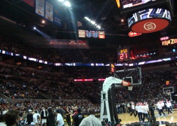 Archival photograph of a San Antonio Spurs game inside the arena now called Frost Bank Center