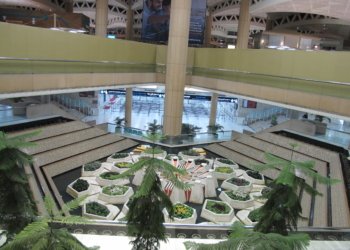 Central interior area of King Khalid International Airport Riyadh photographed in 2017, not during the 2026 disruptions