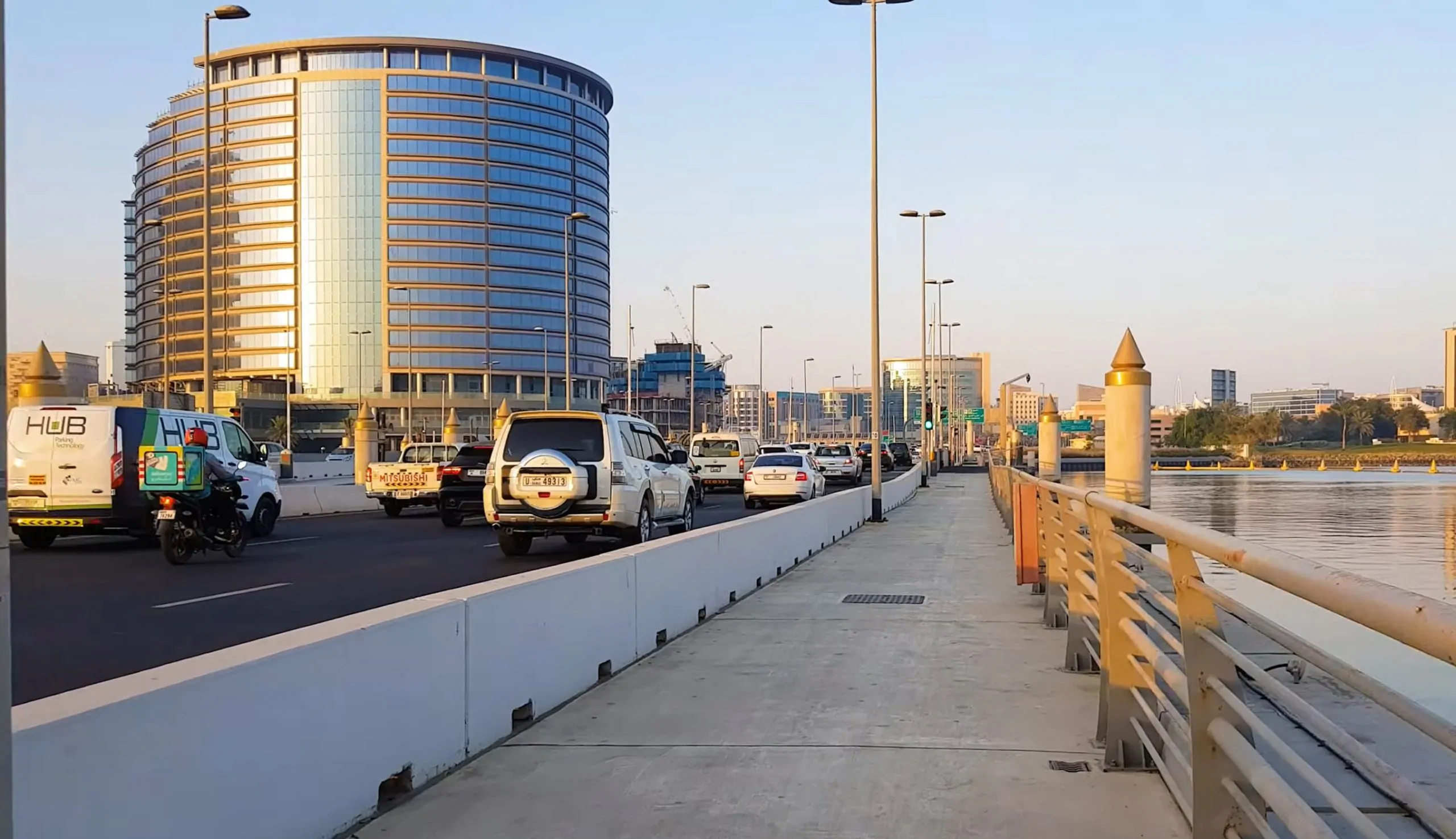 Dubai Floating Bridge 