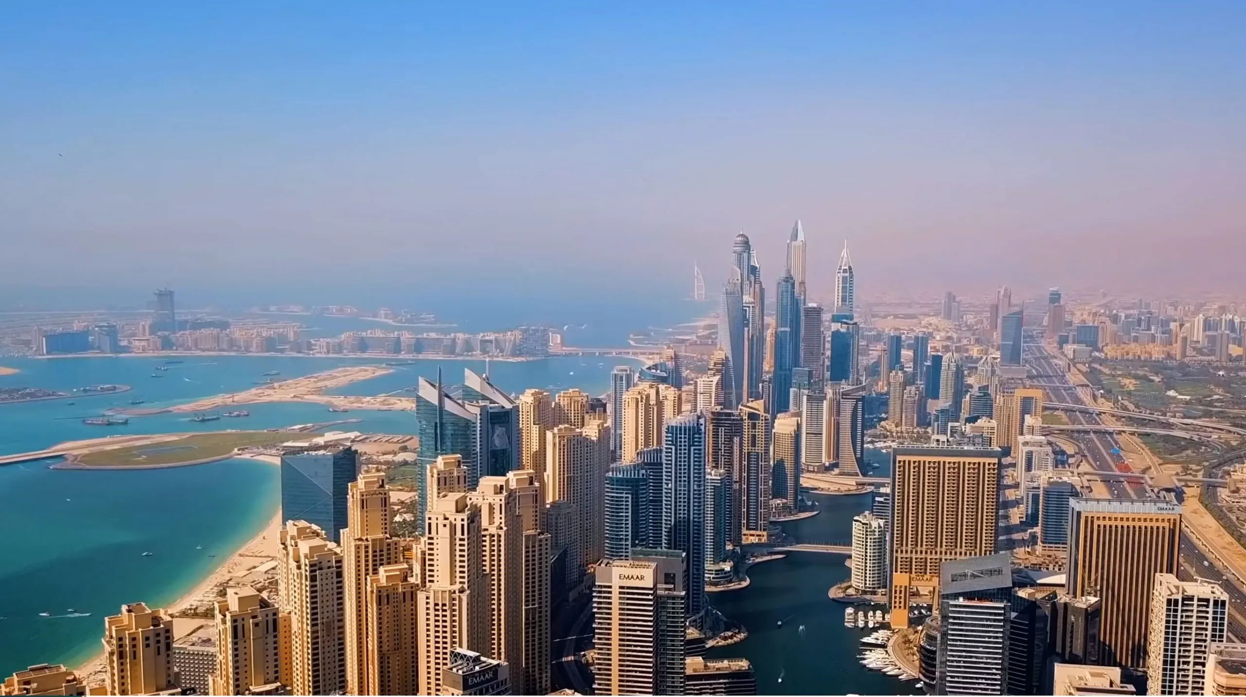 Dubai Marina & Beaches