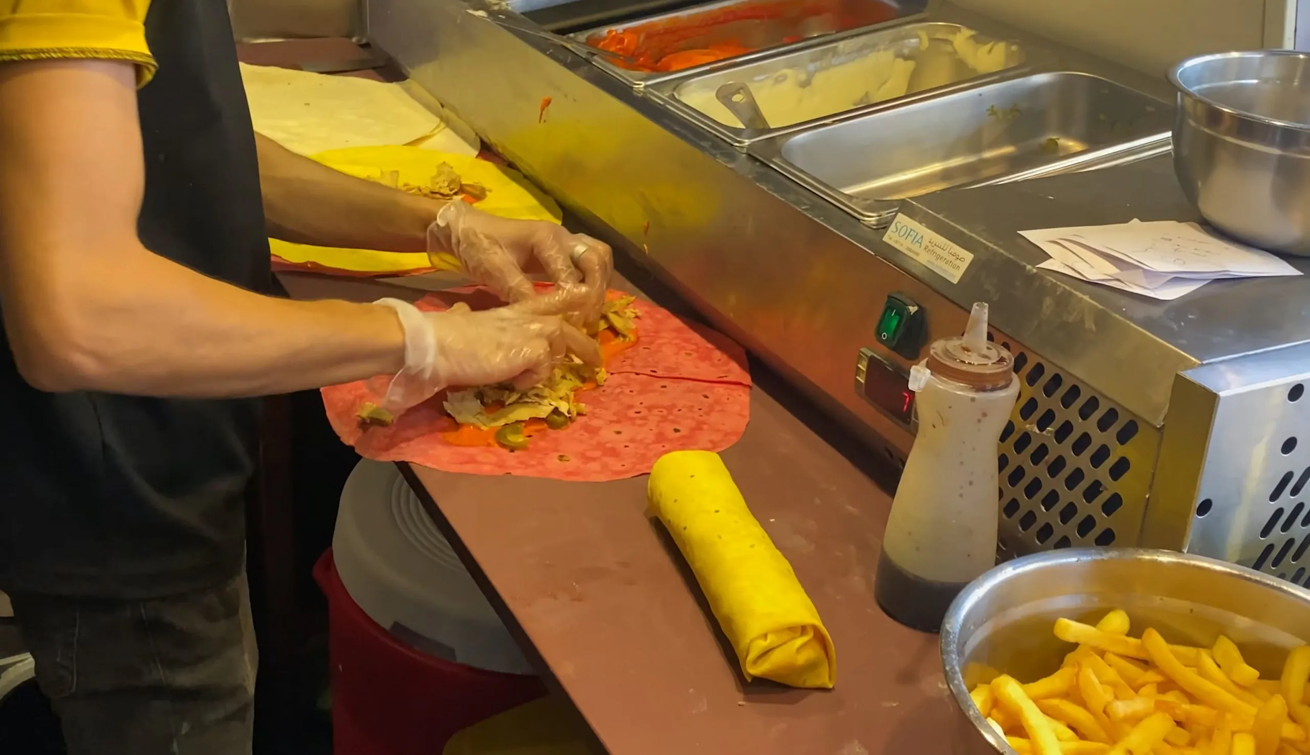 Nurari dubai shawarma