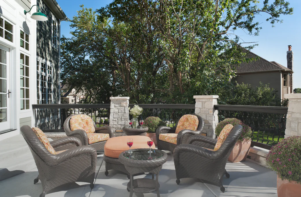 Alfresco Living in the UAE – See What’s Hot in Outdoor Furniture for This Season Alfresco Living in the UAE – See What’s Hot in Outdoor Furniture for This Season