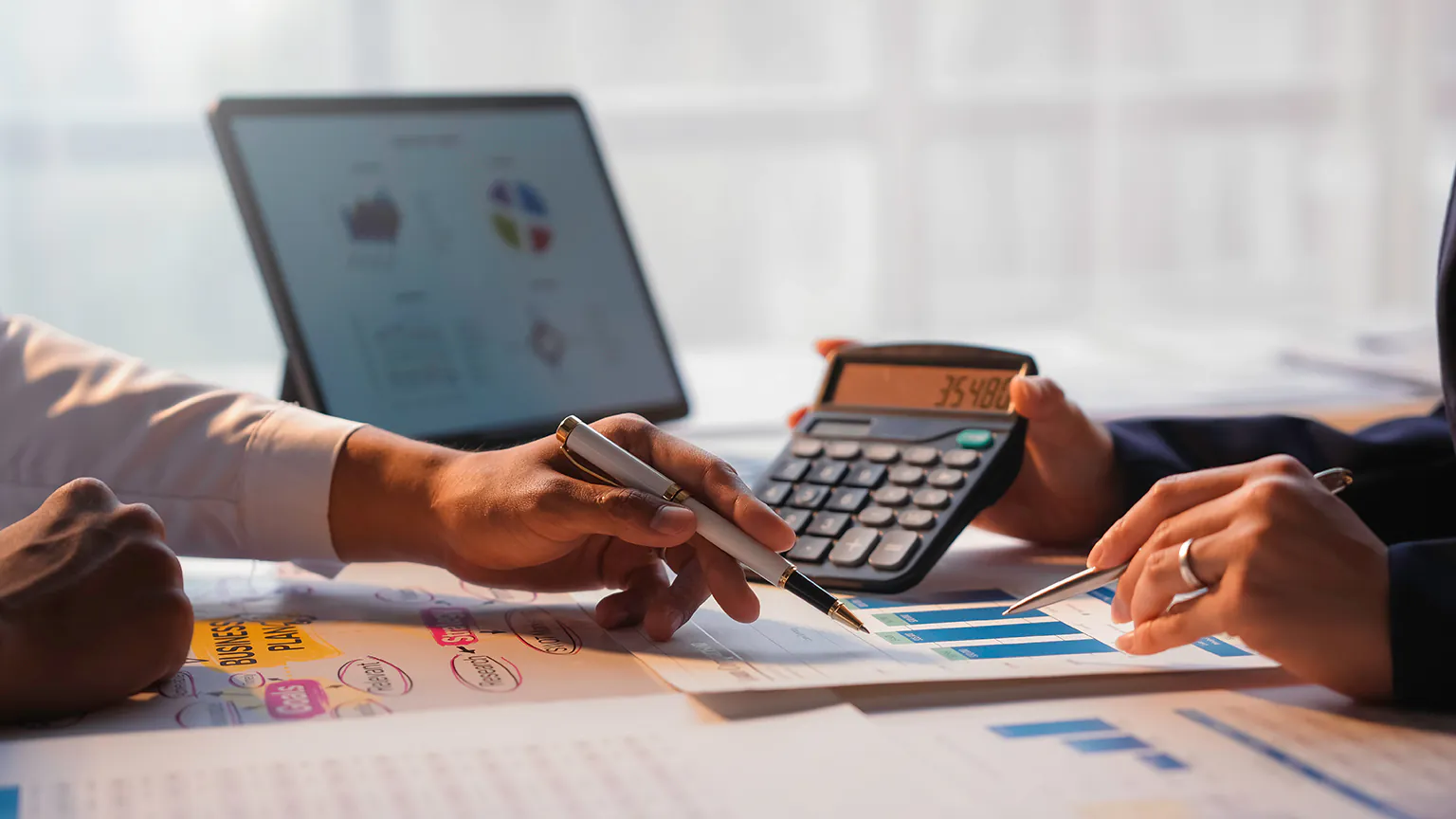 Mastering E-Commerce Accounting Amid the Corporate Tax Landscape in the UAE