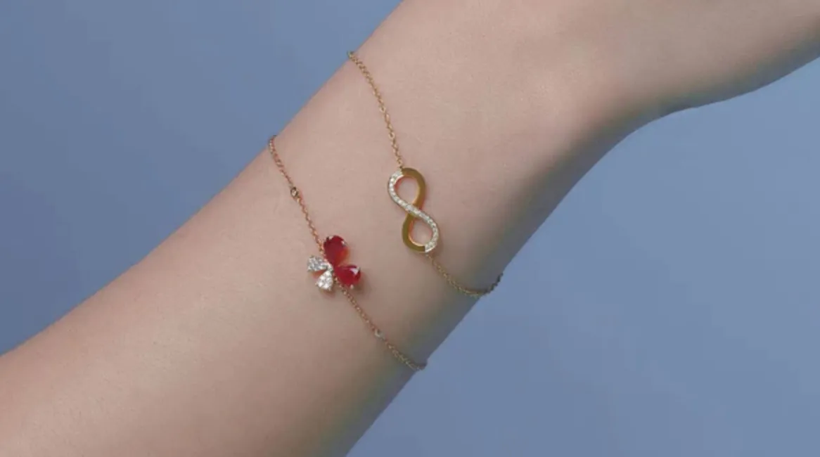 Why Choose Diamond Jewellery as Timeless Wedding Anniversary Gifts