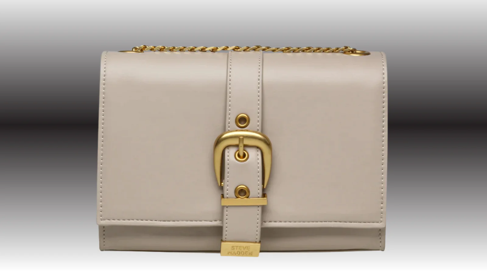 Why Crossbody Bags Are the True MVPs of Any Wardrobe Why Crossbody Bags Are the True MVPs of Any Wardrobe